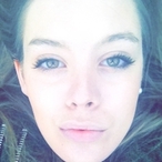 Perfil de Karine